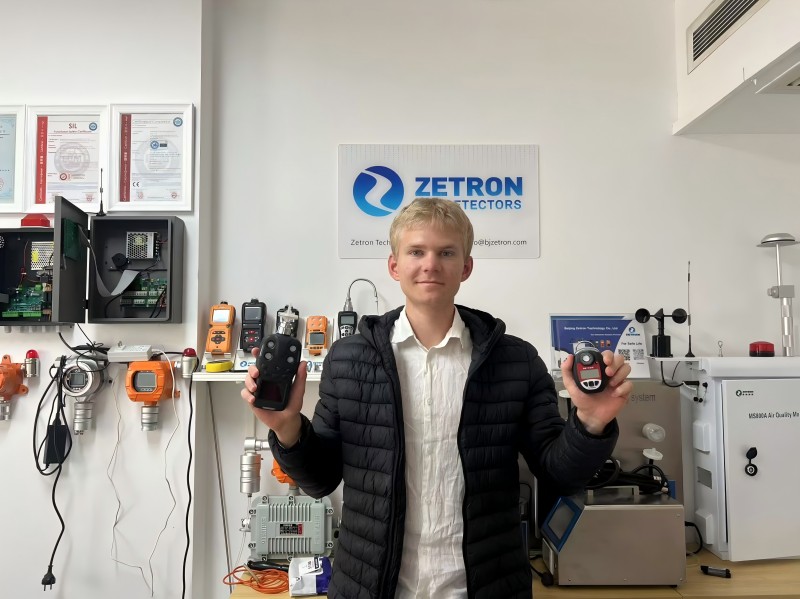 Teknologi Zetron: Nggawe bidang detektor gas lan golek pangembangan sing aman karo mitra global